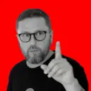 Анатолий Шарий