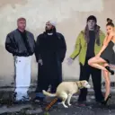 Трое в даме не считая собаки